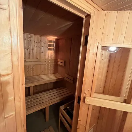 Luxury - 6 Bed - Jacuzzi, Cinema 7 Places, Sauna By So Homy וילה