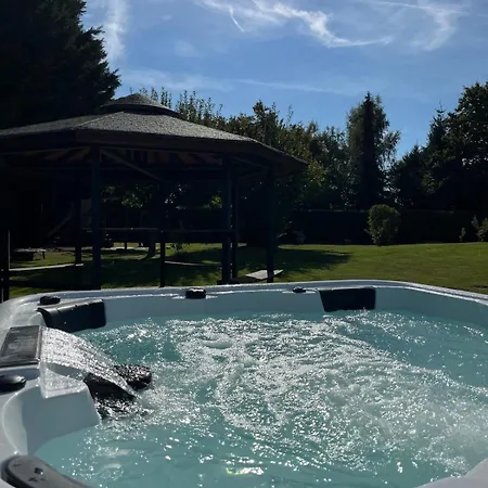 Villa - 6 12 Personnes - Jacuzzi, Cinéma 7 Places, Sauna By So Homy *